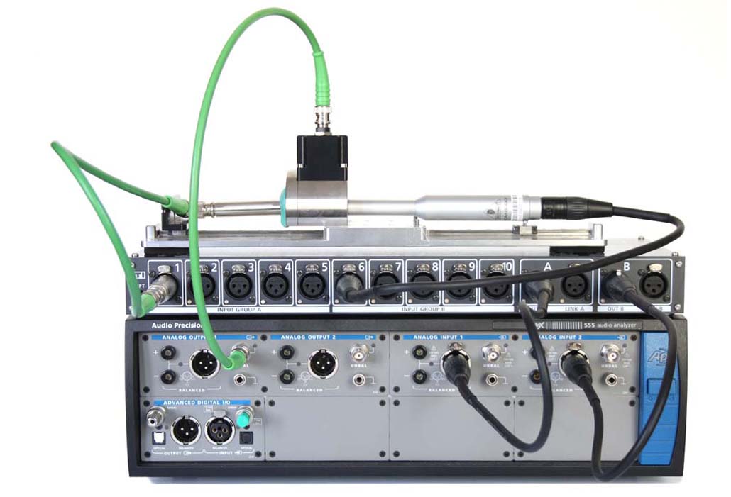 apx nti spectra ecm8000 no background 1k